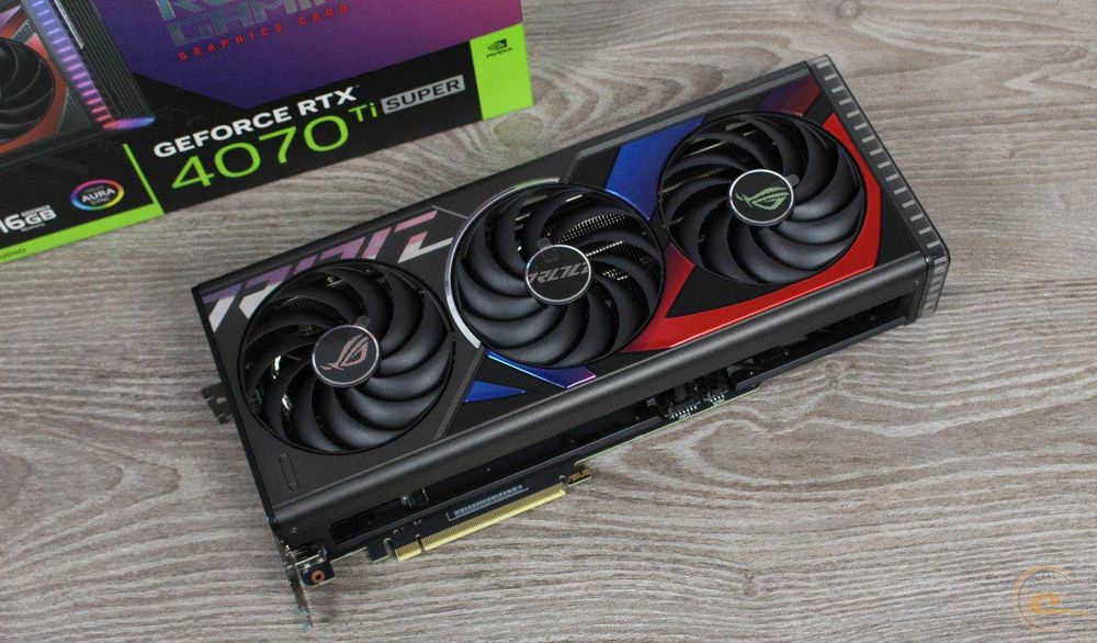 RTX 4070 TI Super Asus ROG STRIX