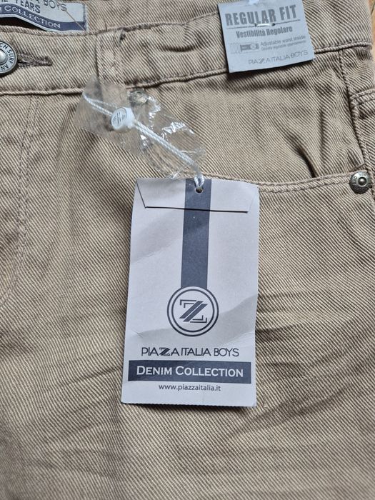 Pantaloni scurți de blugi de băieți Piazza Italia mărimea 11/12 ani
Pa