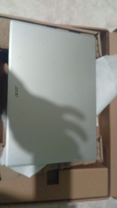 Продам ноутбук  8гб оперативки