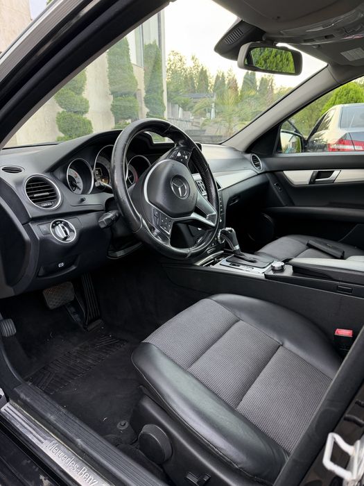 Mercedes-Benz C 300 | 2012 | Achiziționat din Germania la 1.000 km | Proprietar din 2012