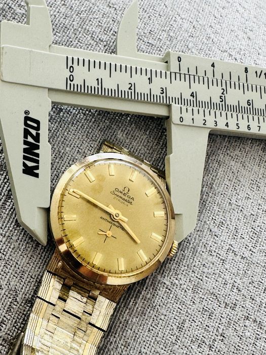 Часовник Omega рьчен в добро сьстояние антика