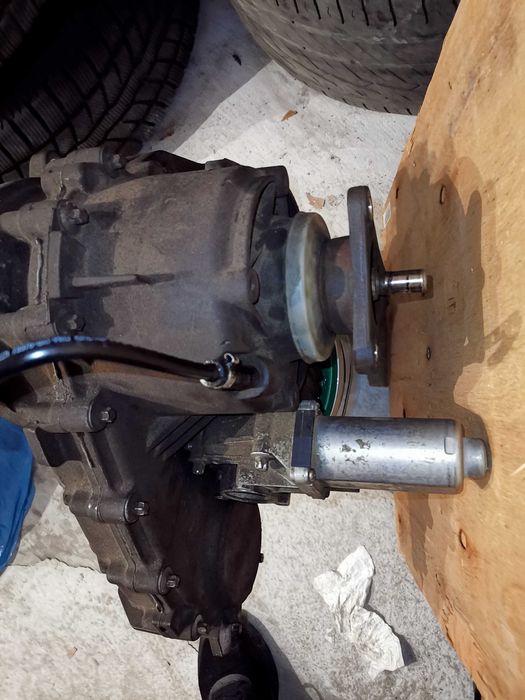 Раздатка за BMW x5 e53