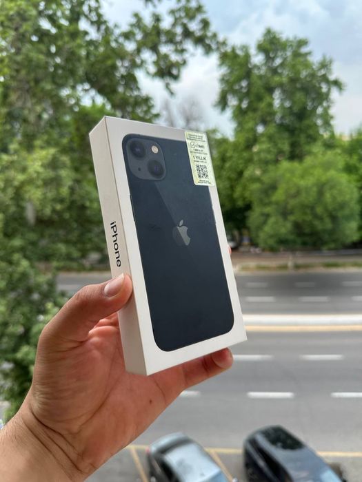 Iphone 13 yangi upakofka
