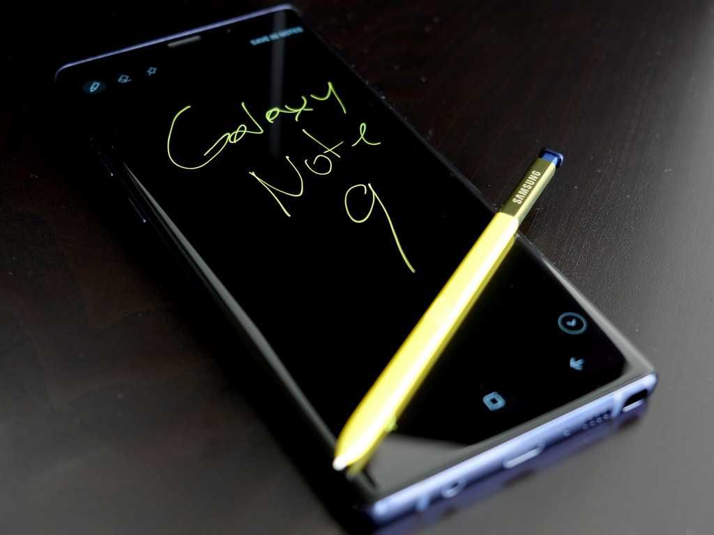 Note 9 черный. Самсунг галакси ноут 9 с стилусом. Samsung Galaxy Note 9 характеристики стилус. Galaxy Note 9 Дата выхода. Телефон со стилусом.