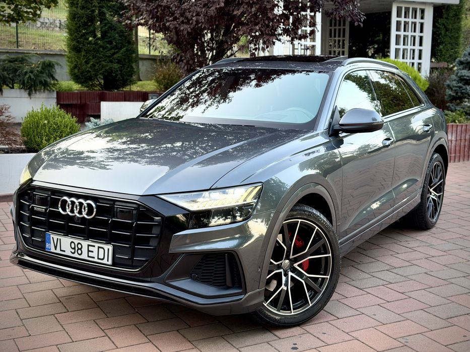 Audi Q8 S-line/Panoramic/ Soft close/Faruri Matrix/ Suspensie pneumatica