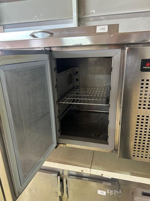 Холодильная столешница, оборудование