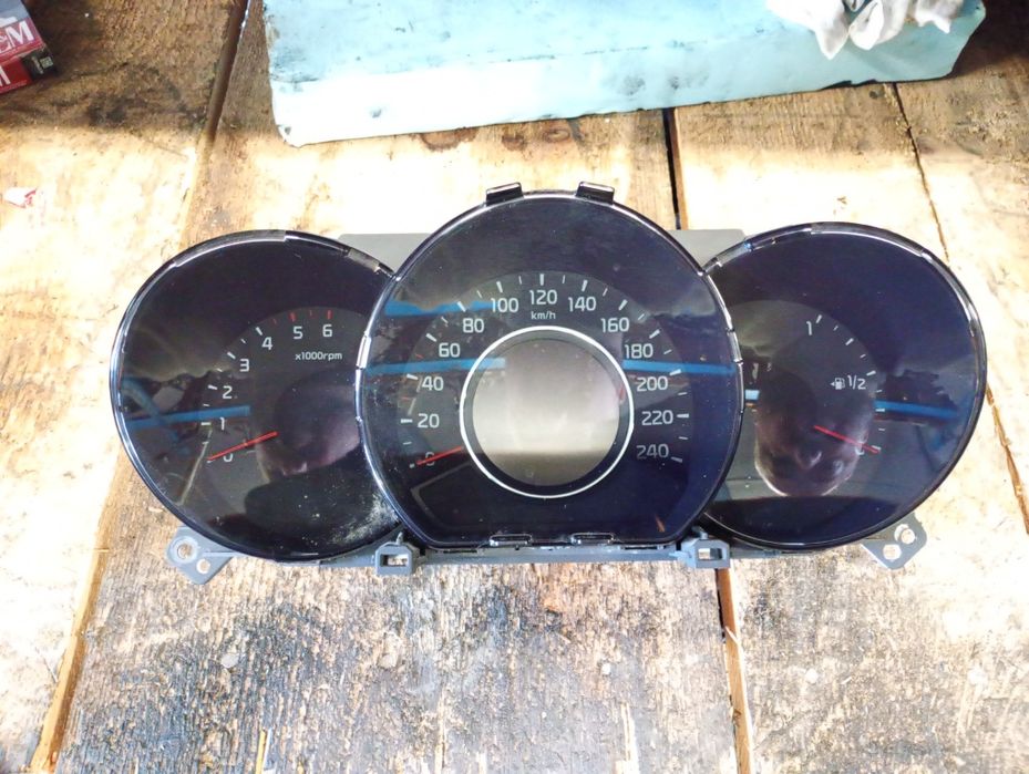Ceasuri bord kia ceed 1.6crdi model dupa 2012 cod 94003a2332 perfect functional