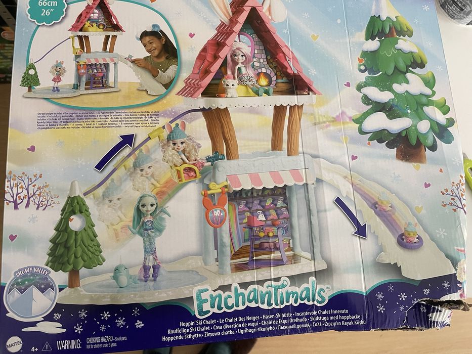 Set de joaca Enchantimals, castelul de ski, nou