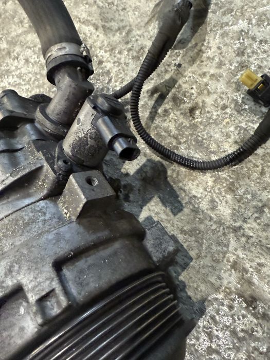 Дайнамик хридравлична помпа бмв ф01 ф02 750и bmw f01 f02 750i