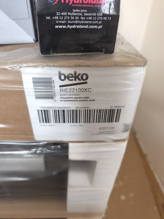 Фурна за вграждане Beko  BIE22100 XC