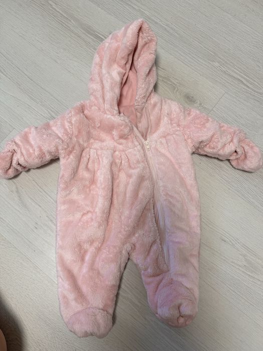 Lot combinezoane si paturici bebe 0-3 luni