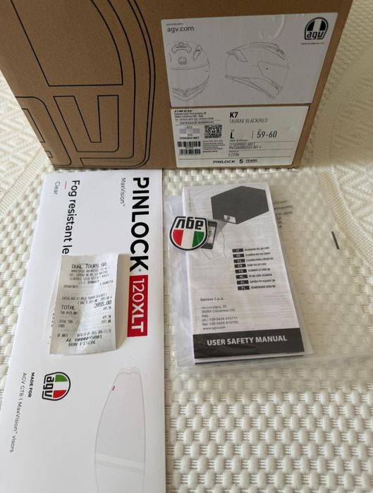 CASCA Moto AGV  FULL-FACE K7 Agv E2206 Black/Red