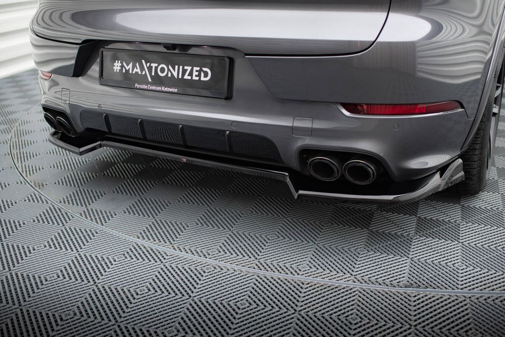 Добавка за задна броня Maxton design за Porsche Cayenne SUV/Coupe (2023-)