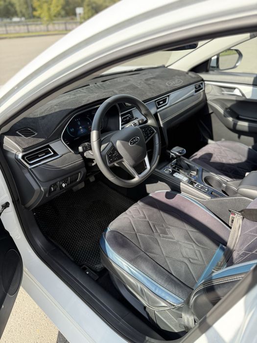 Продам Jac j7 2023