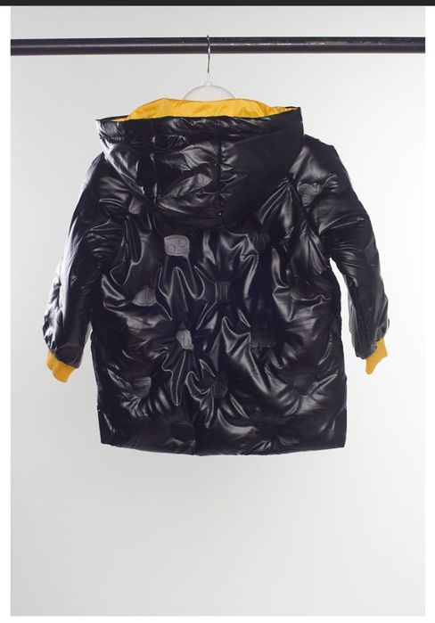 Куртка подойдёт как для мальчиков так и для девочек