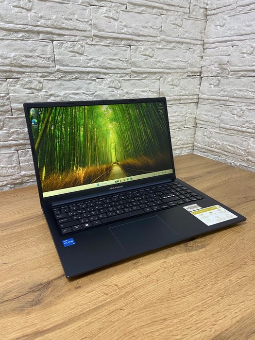 Asus VivoBook i3-12