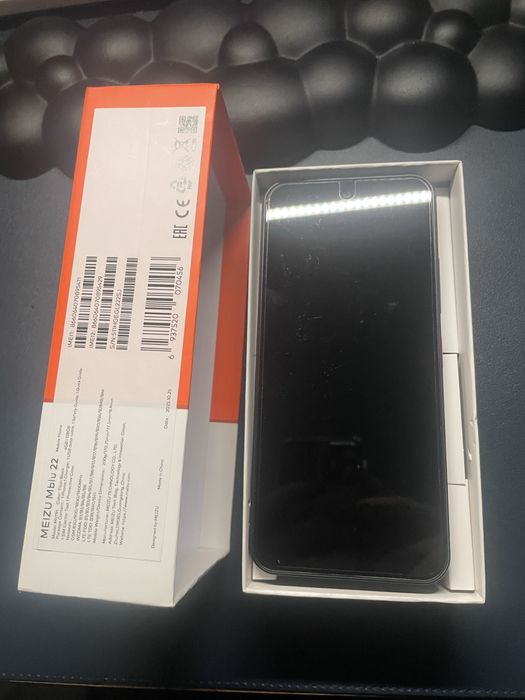 Смартфон Meizu Mblu22