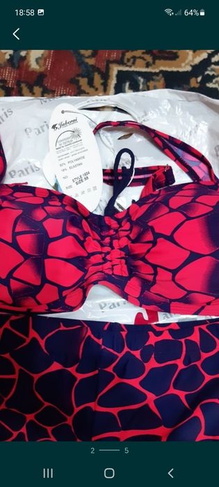 Costum de baie cu pantalon scurt