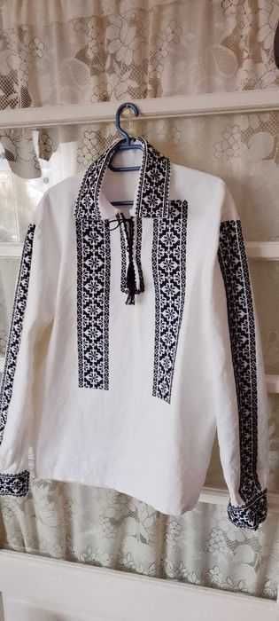 Vand camasa populara traditionala