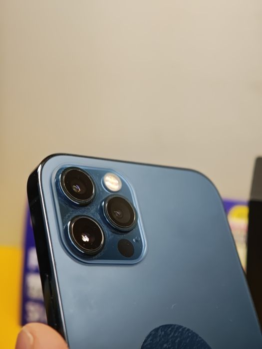 iPhone 12 Pro 128 100% baterie