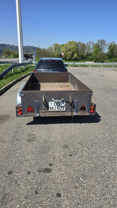 Remorcuta de 1500 kg