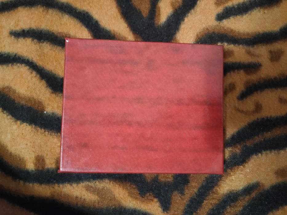 Продавам нови маркови мъжки и дамски портфейли от естествена кожа