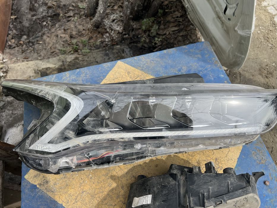 Капот Kia K5 2025 года