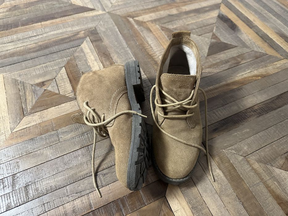 Ghete piele intoarsa
