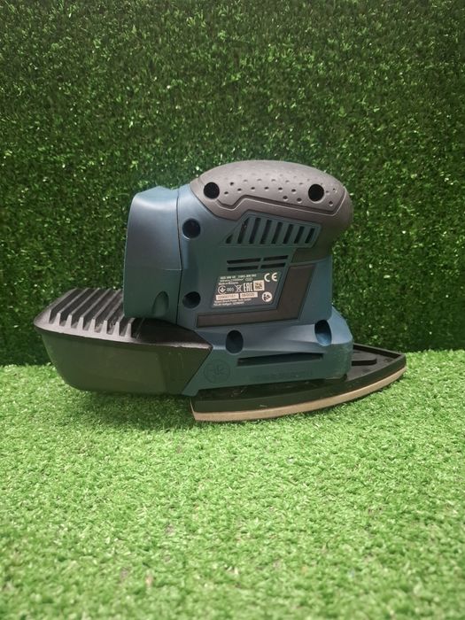 Виброшлайф на Bosch GSS 18V-10