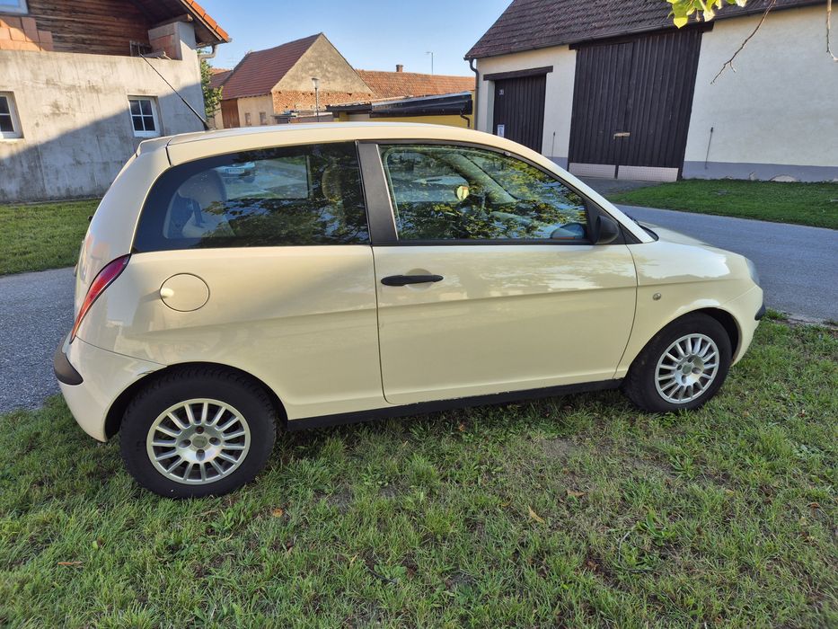 Lancia Ypsilon 1.2