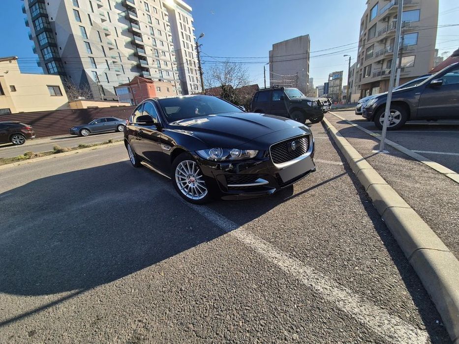 Jaguar XE Jaguar XE 2.0d Diesel R-Sport Automata 163 Cp EURO 6