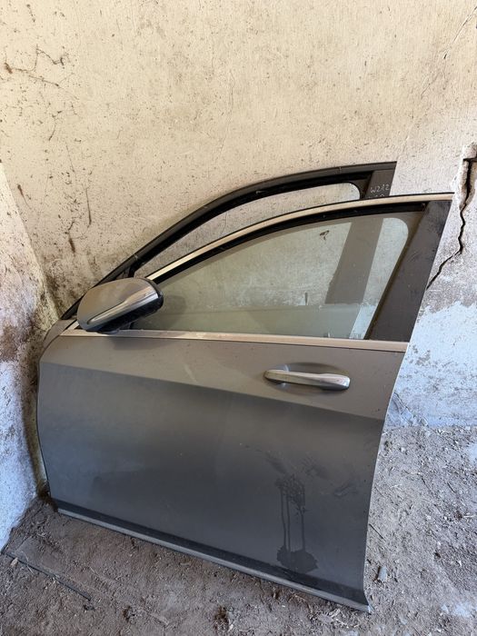 Предна лява врата Mercedes benz S class W222 мерцедес с класа в222 шофьорска врата