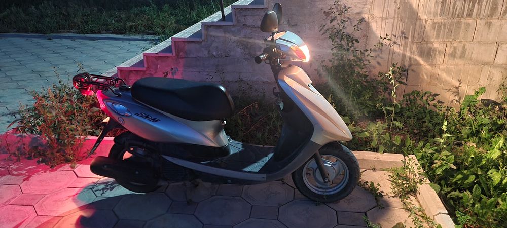 Скутер yamaha jog