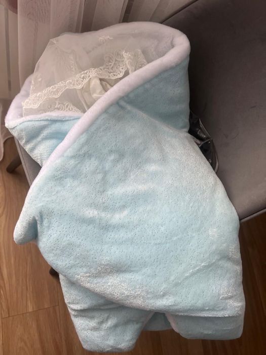 Плед-конверт на выписку, в чехле.