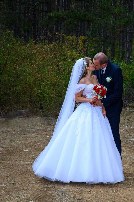 Сватбена рокля, с корсет