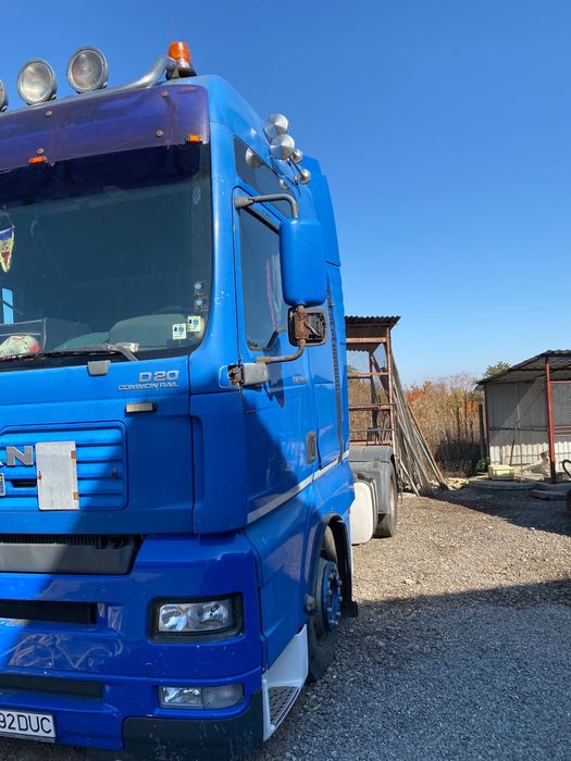 De vanzare MAN TGA 18.430