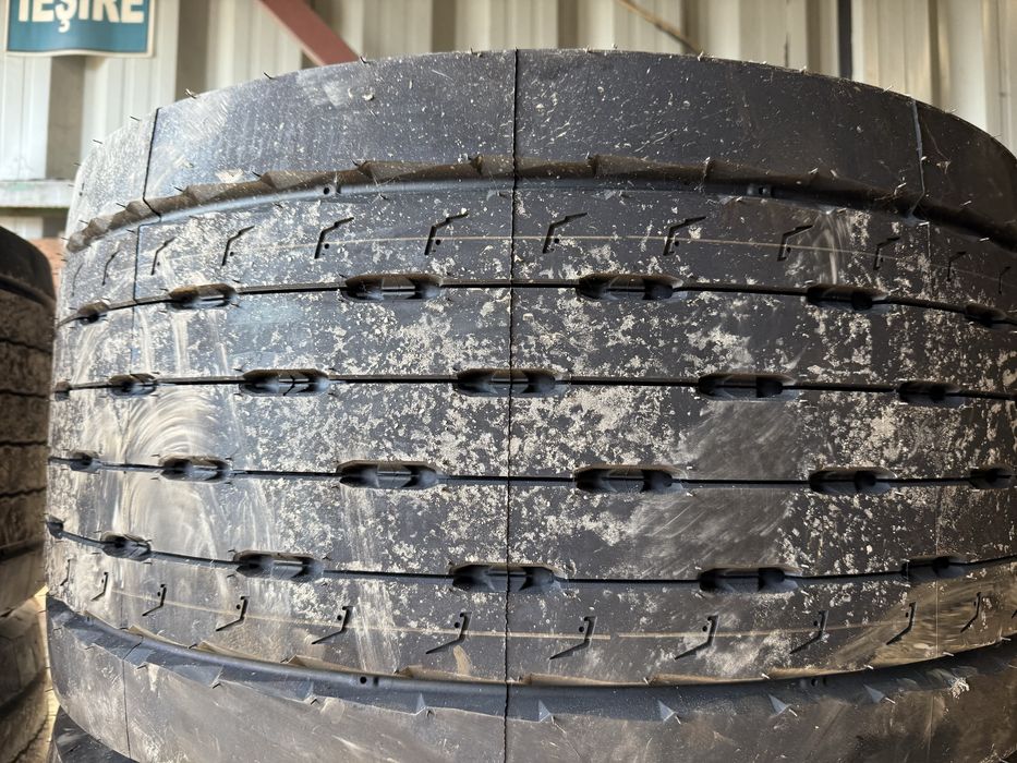 Anvelope Noi 445/45/19.5 Michelin