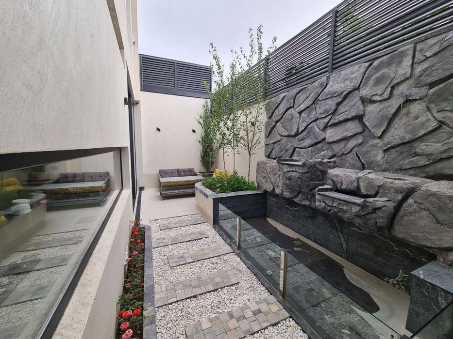 Продаётся новый дом Центр Луначарского