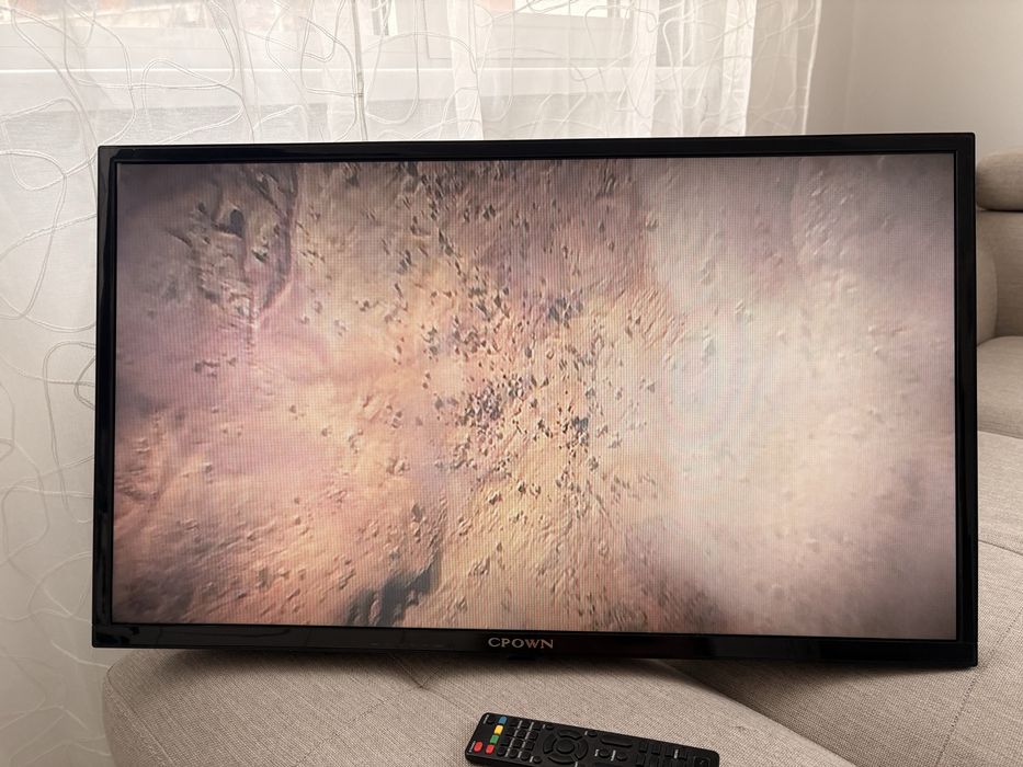 Crown LED LCD 32J1100, 1366x768 HD Ready , 32 inch, 81 см, LED LCD