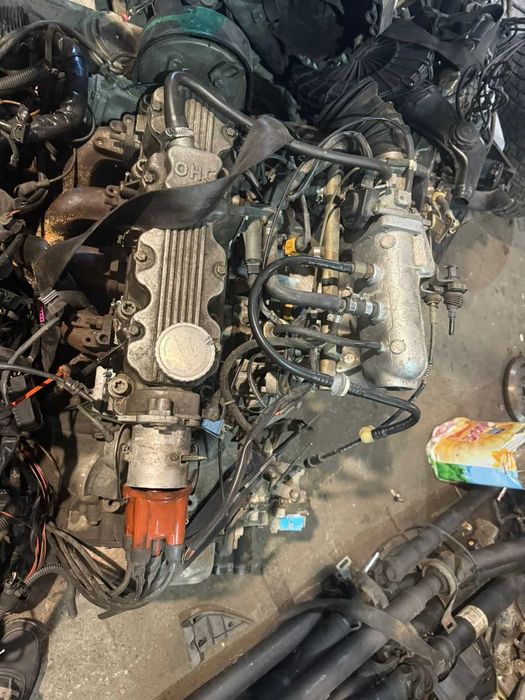 Двигатель на Опель Вектра А обьем 1.8