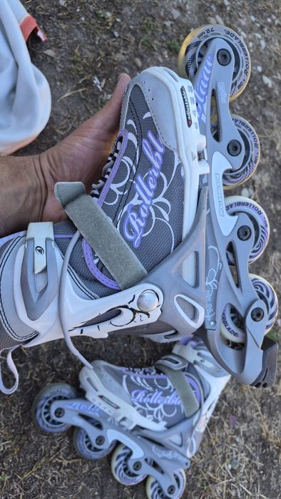 Role Rollerblade 33-36,5