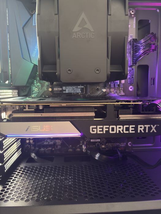 Asus Dual Nvidia RTX 3070, 8gb ddr6  256bit