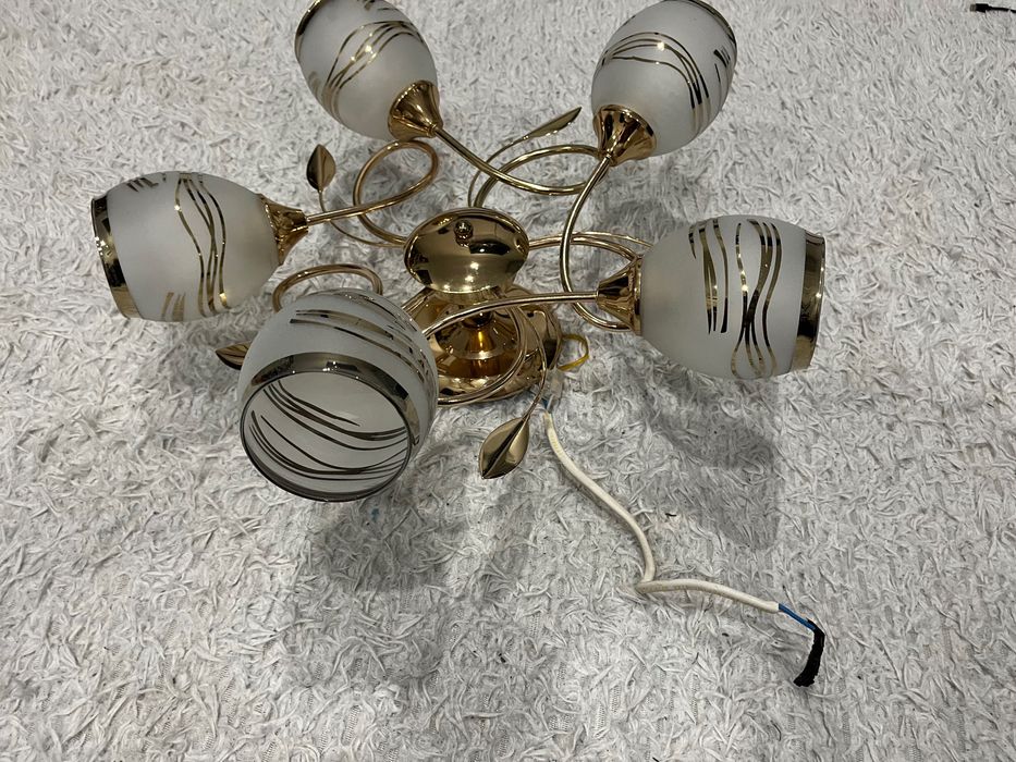 Люстра в гостиную