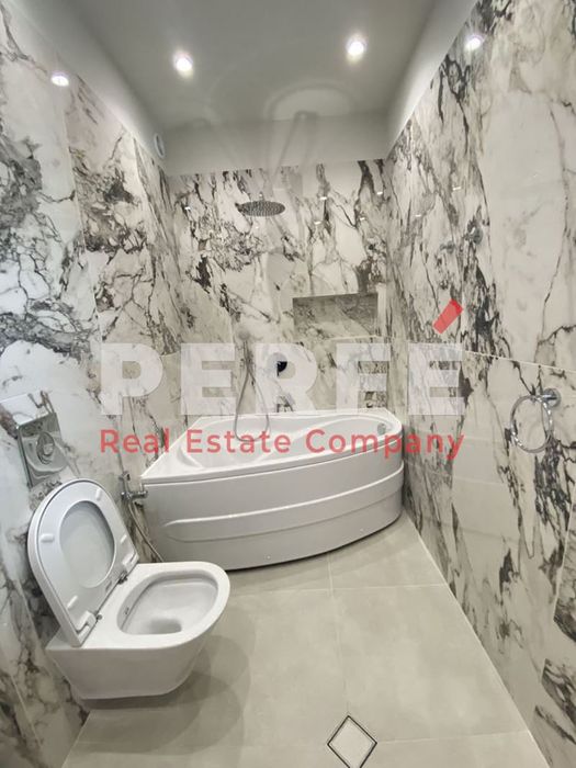 Продава се Многостаен апартамент в София, Лозенец - 420 кв.м за 1915 €/кв.м - Снимка #8