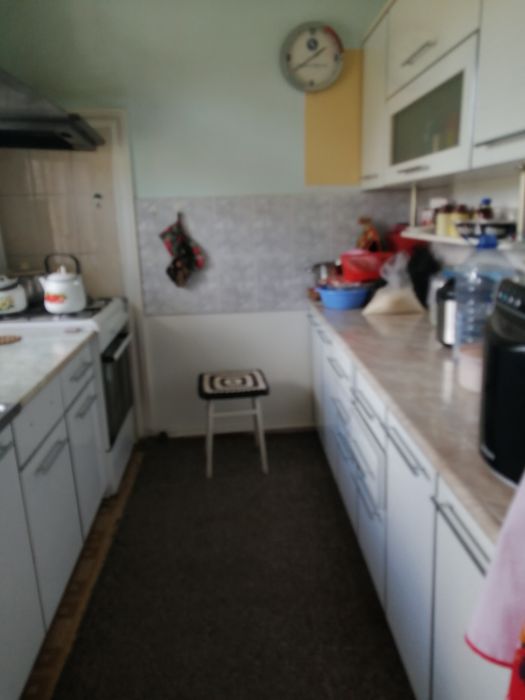 Продается 3х комн квартира в городе, ориентир кафе "Ахмадчиз"