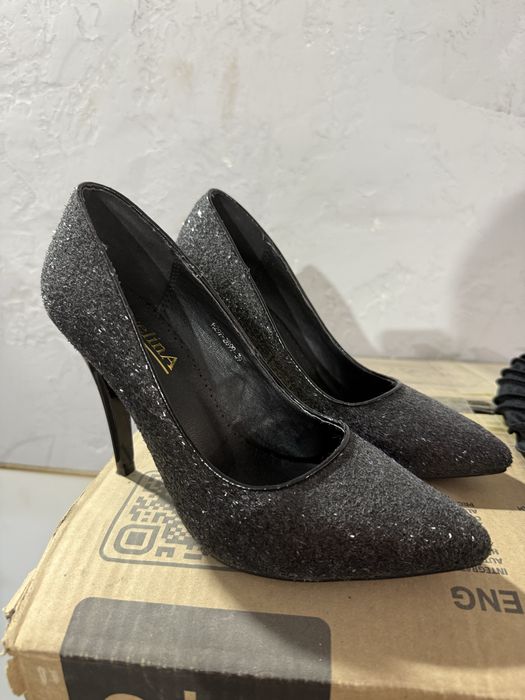 Туфли 39 рр -4000