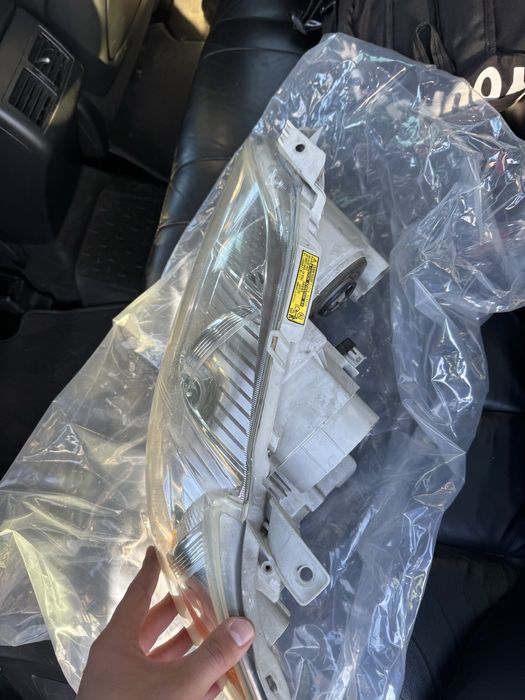 Оригинал фара камри 40 ( левый) фар