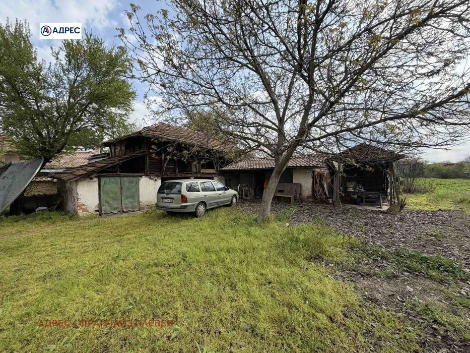 Къща в Плевен, област-с.Българене площ 90 цена 38000