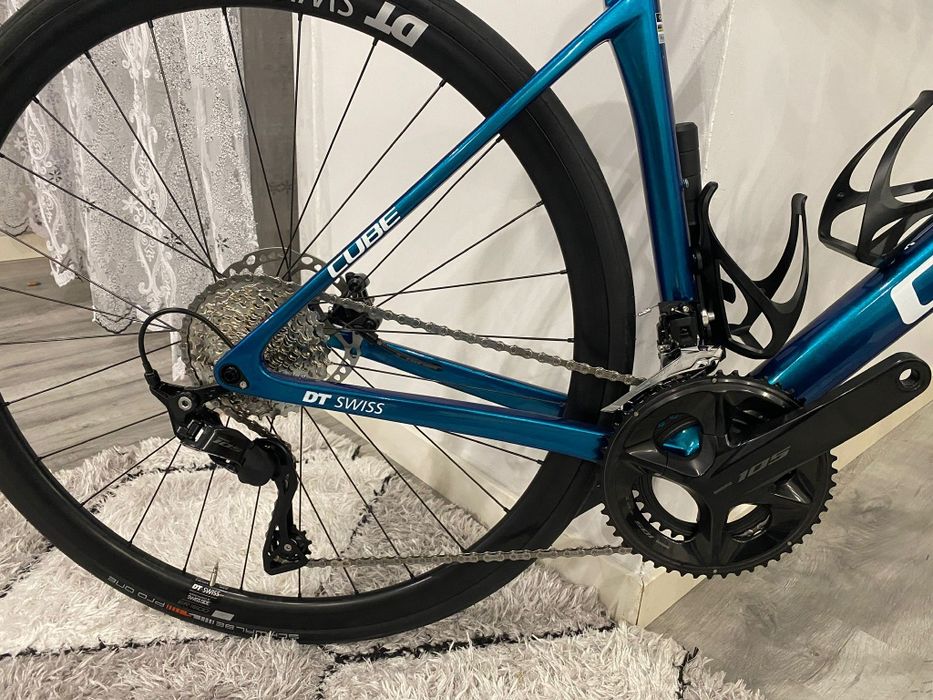 Cube Attain c:62 RACE