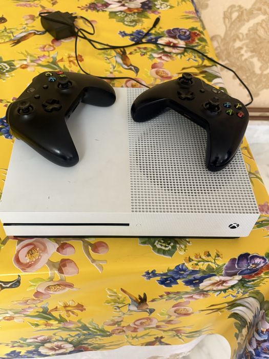 Xbox One S 512gb